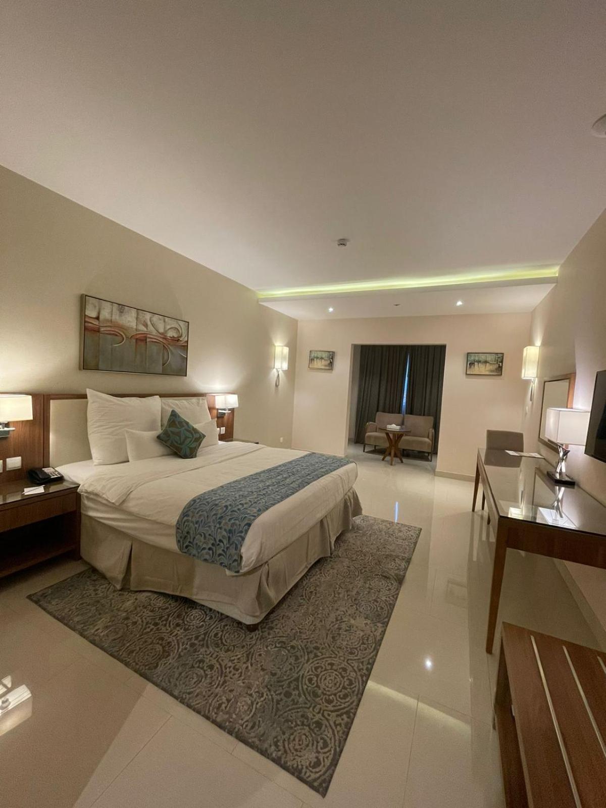 Best Western Plus Buraydah Exterior foto