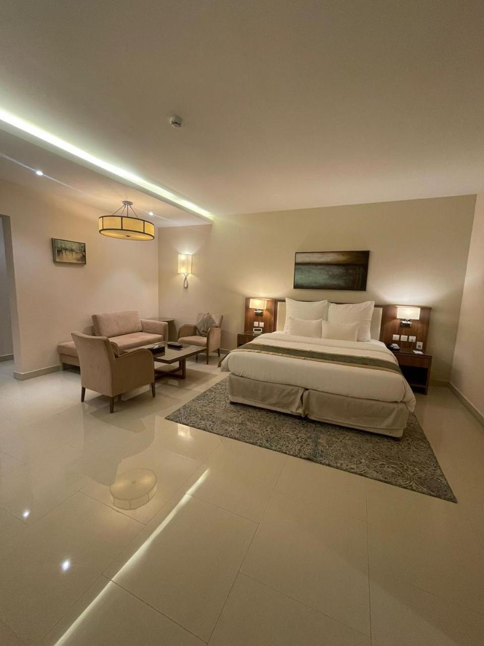 Best Western Plus Buraydah Exterior foto