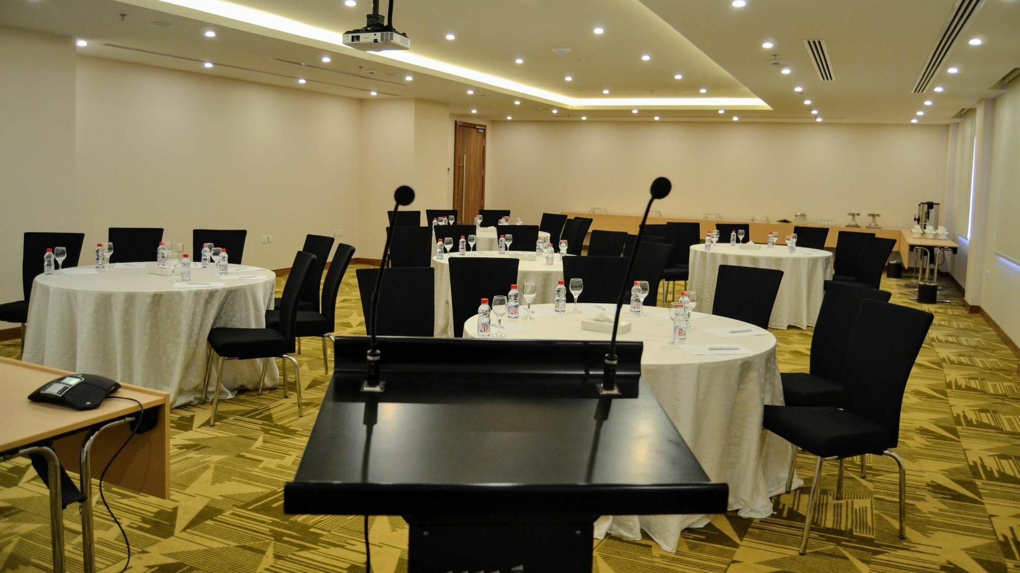 Best Western Plus Buraydah Exterior foto
