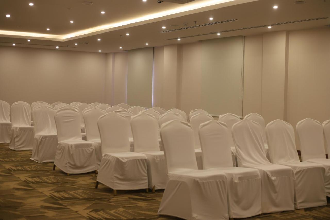 Best Western Plus Buraydah Exterior foto